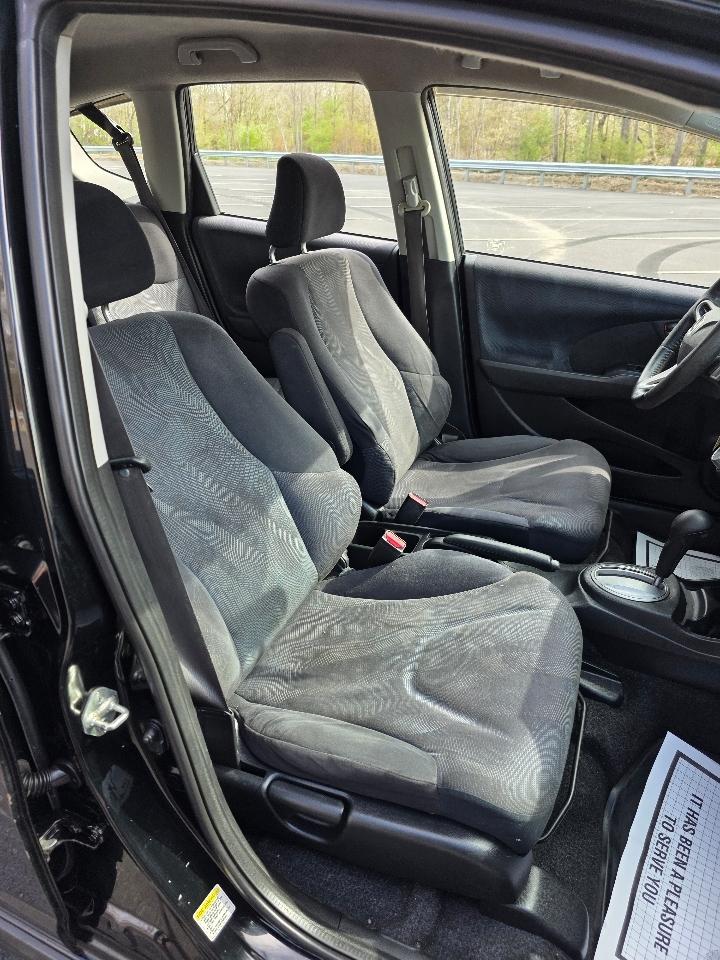 Honda Fit Sport 5-Speed AT 2010