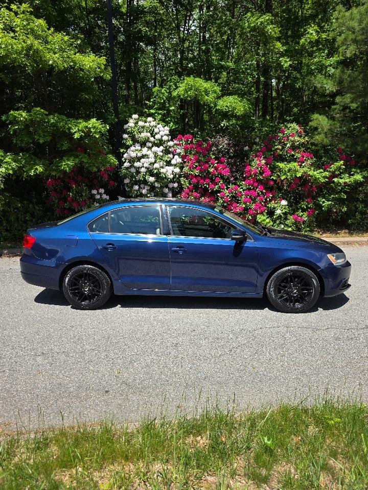 Volkswagen Jetta SE 2012