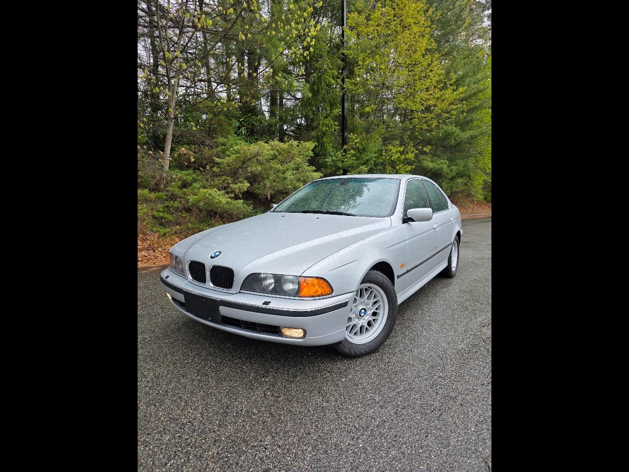 2000 BMW 5-Series 528i