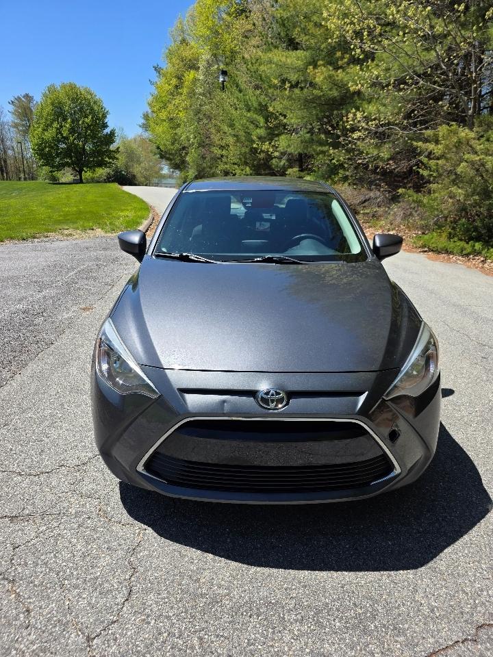 Toyota Yaris iA 6A 2018