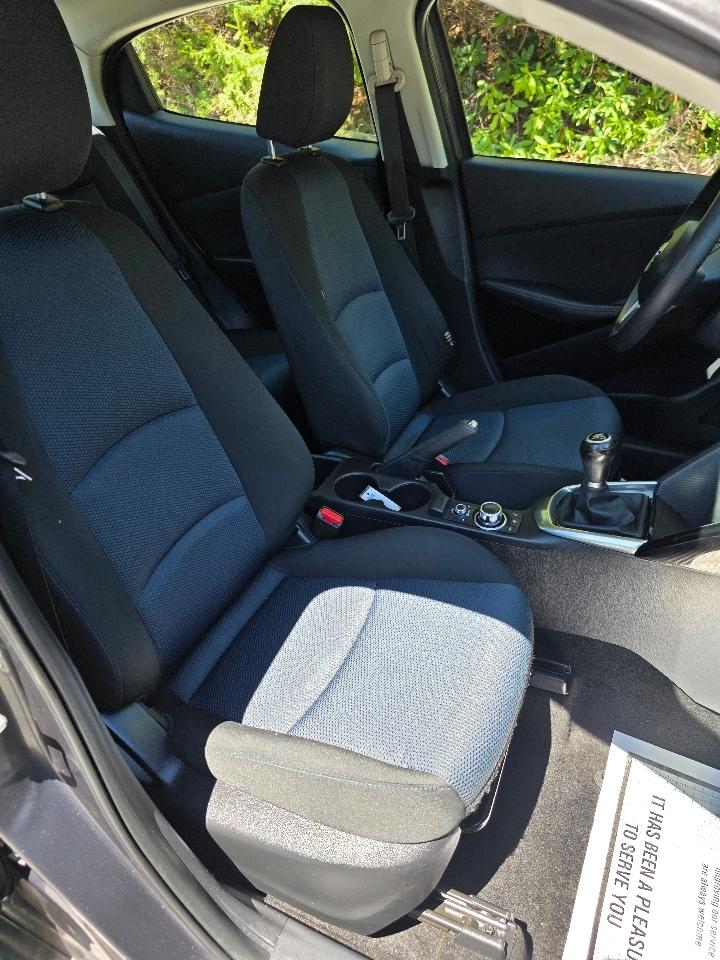 Toyota Yaris iA 6A 2018
