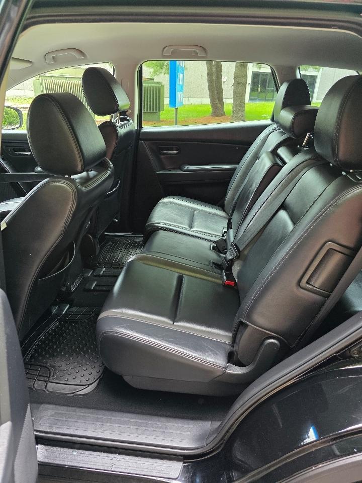 Mazda CX-9 Touring AWD 2012