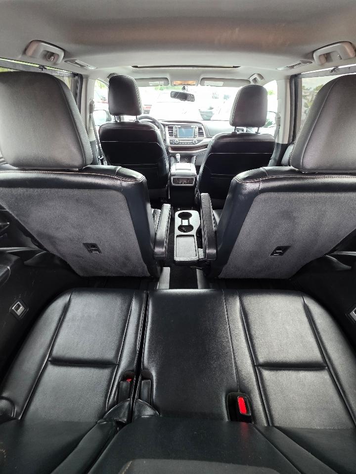 Toyota Highlander XLE AWD V6 2014