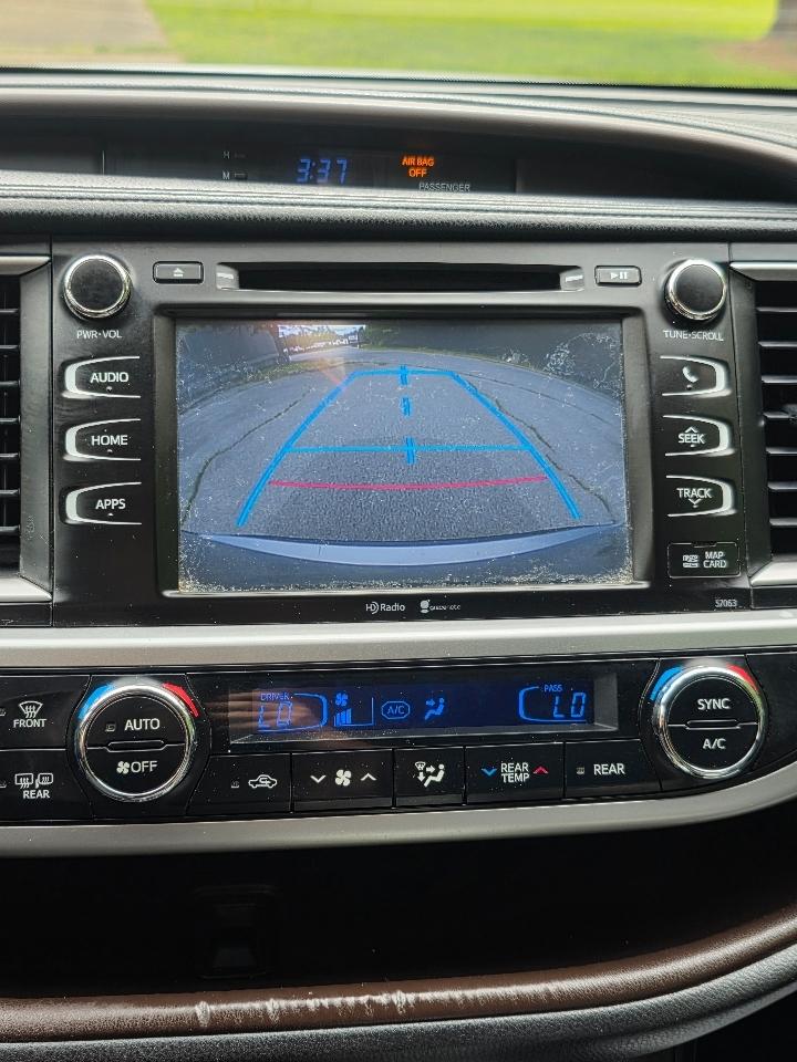 Toyota Highlander XLE AWD V6 2014