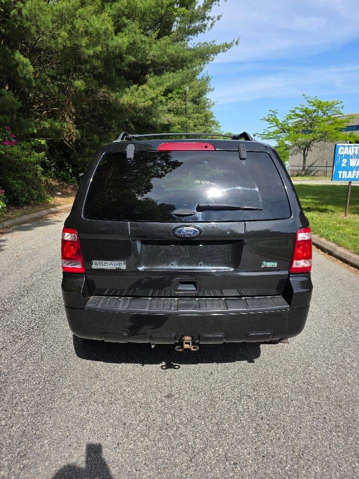 Ford Escape XLT 4WD 2011