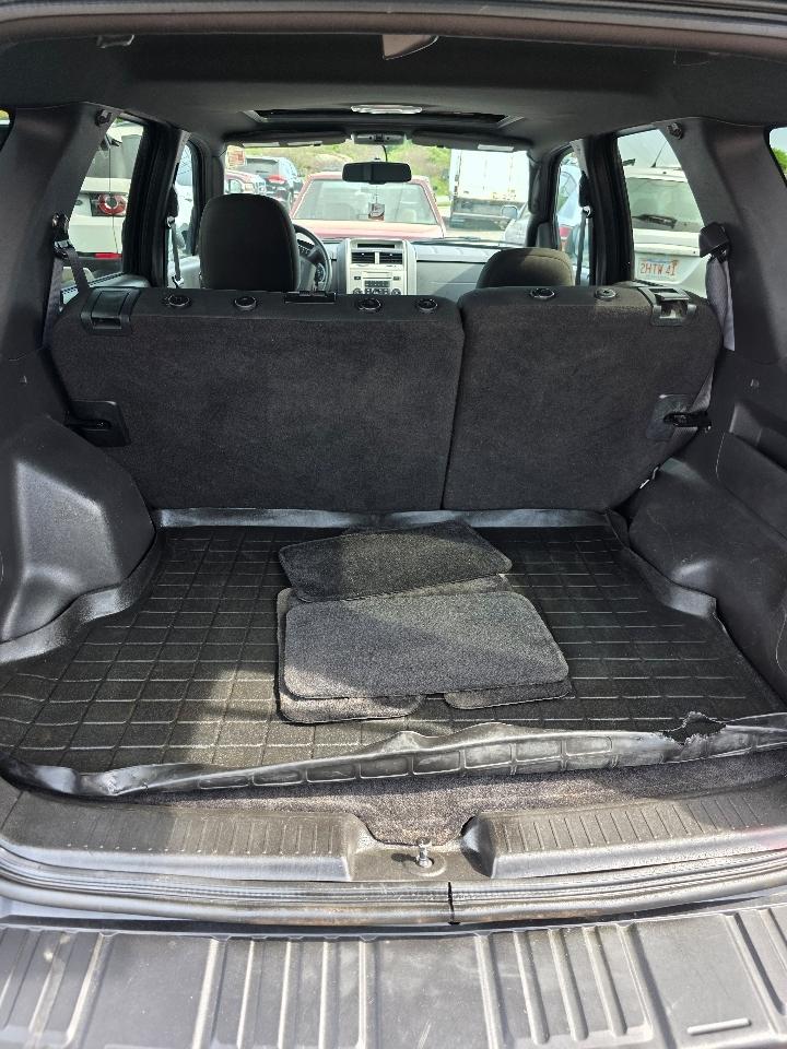 Ford Escape XLT 4WD 2011