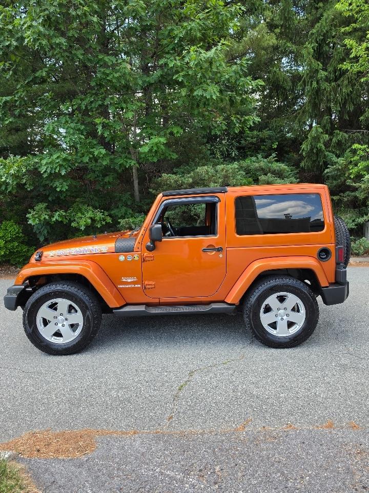 Jeep Wrangler Sahara 4WD 2011
