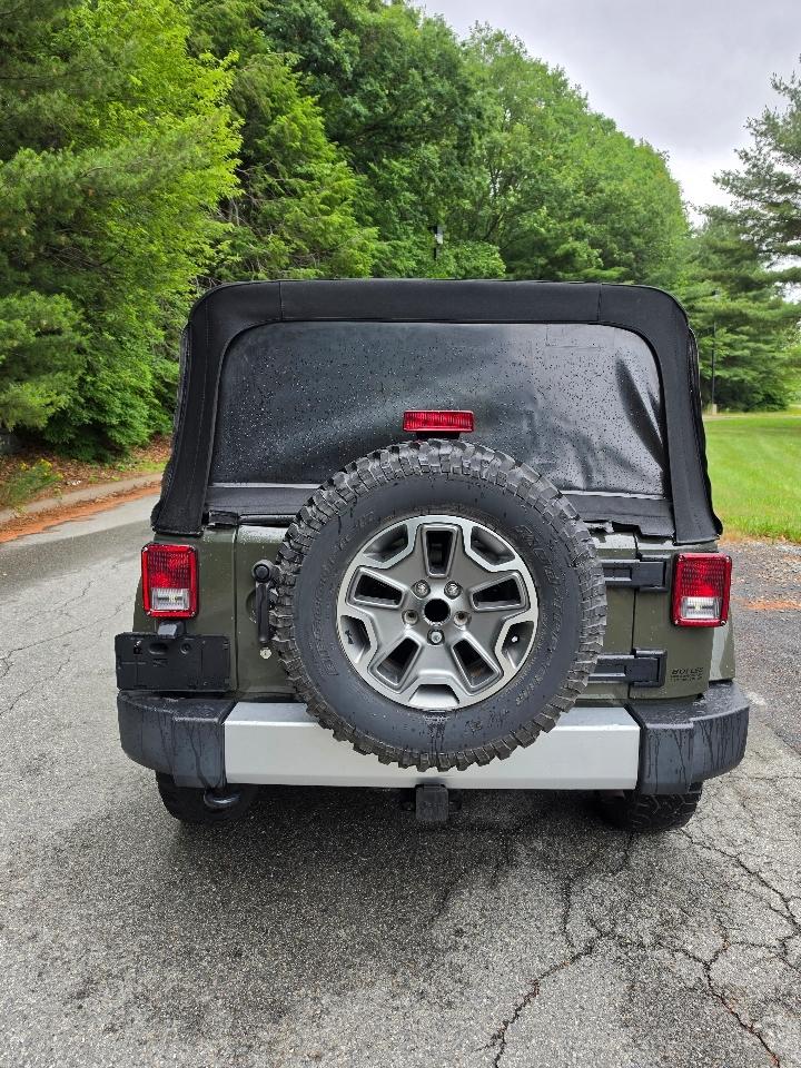 Jeep Wrangler Unlimited Sahara 4WD 2015