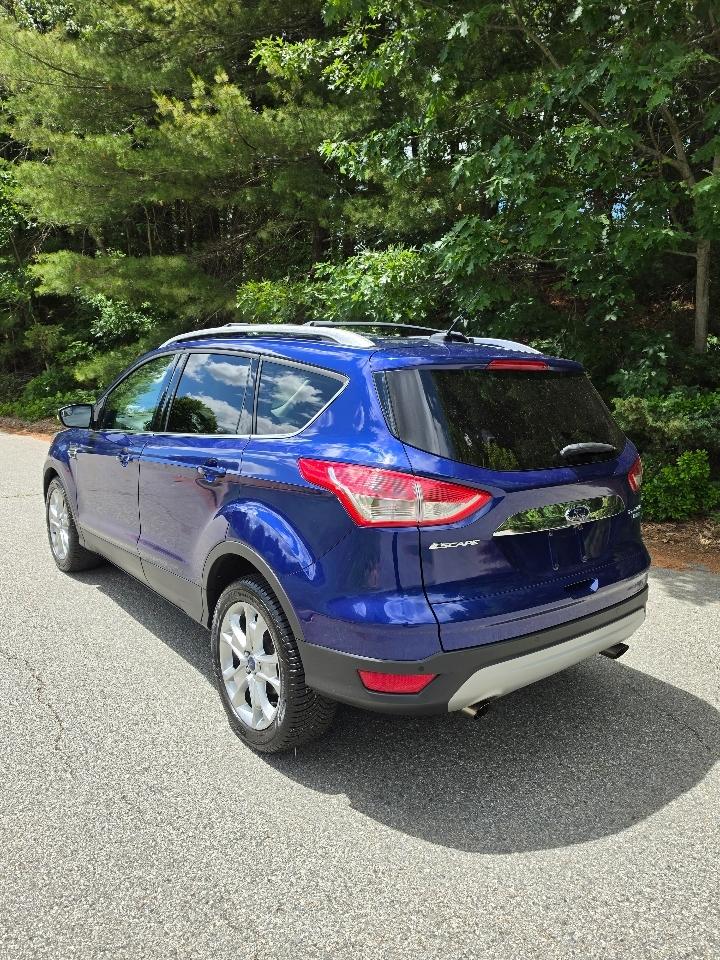 Ford Escape Titanium 4WD 2014