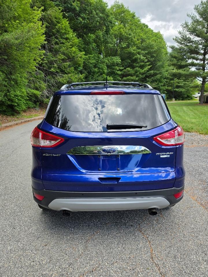 Ford Escape Titanium 4WD 2014