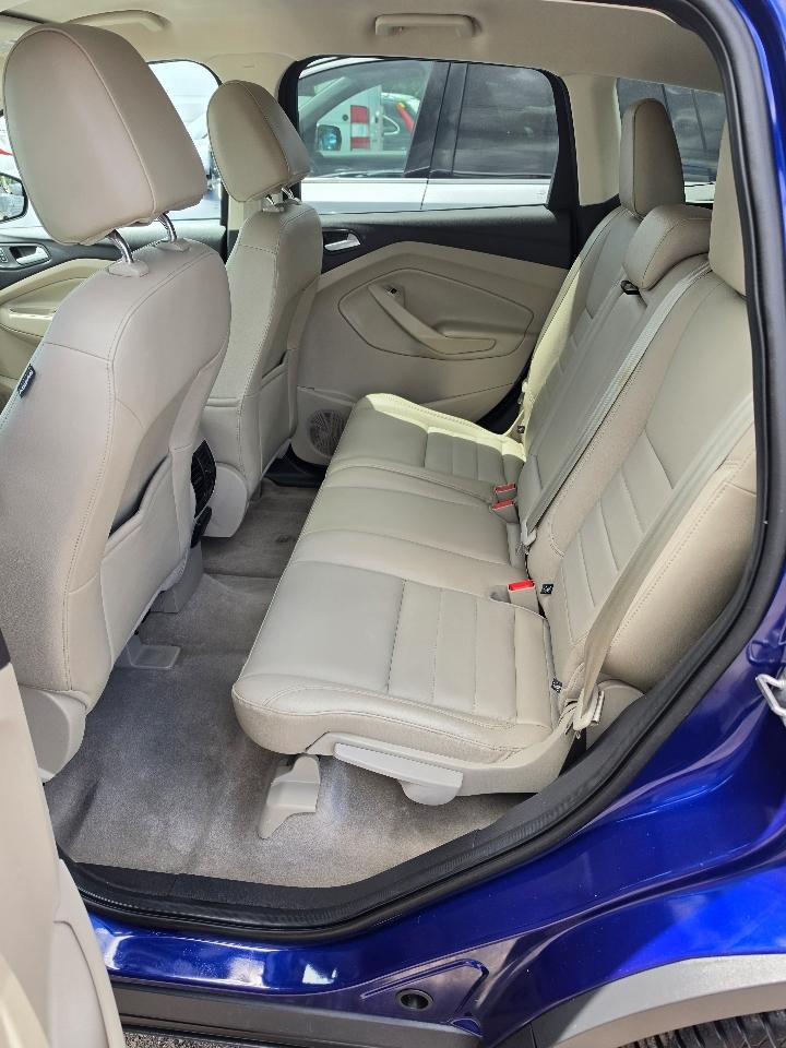 Ford Escape Titanium 4WD 2014