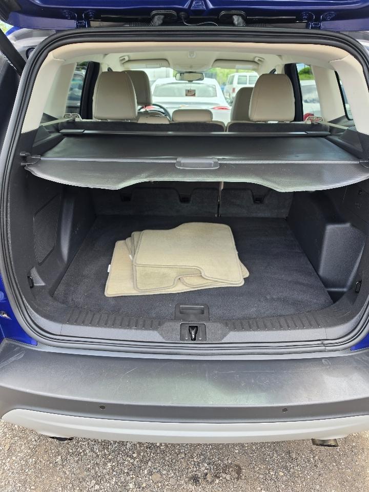 Ford Escape Titanium 4WD 2014