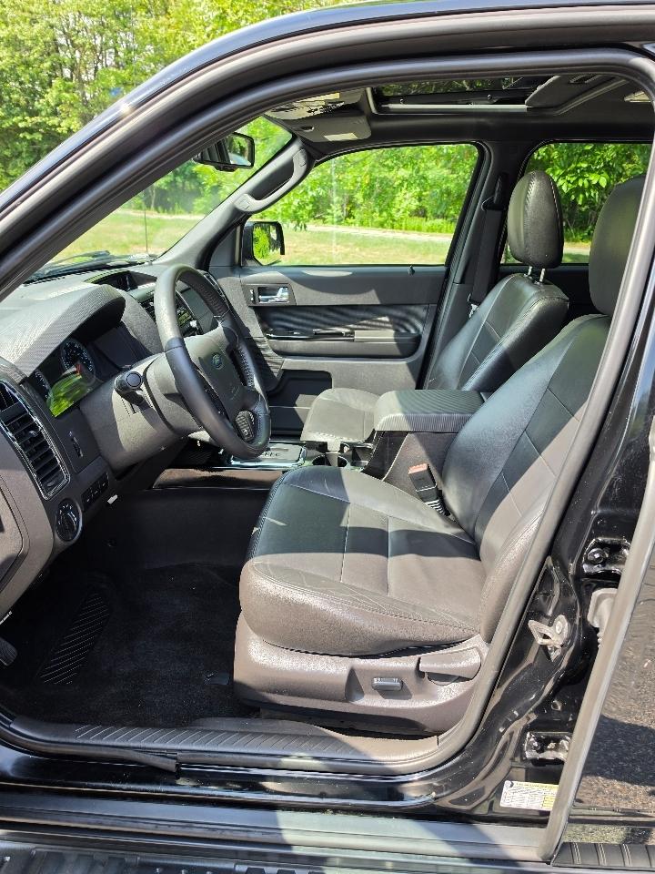 Ford Escape Limited FWD 2010
