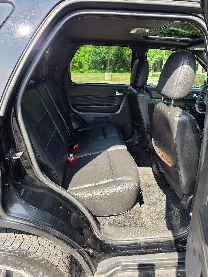 Ford Escape Limited FWD 2010