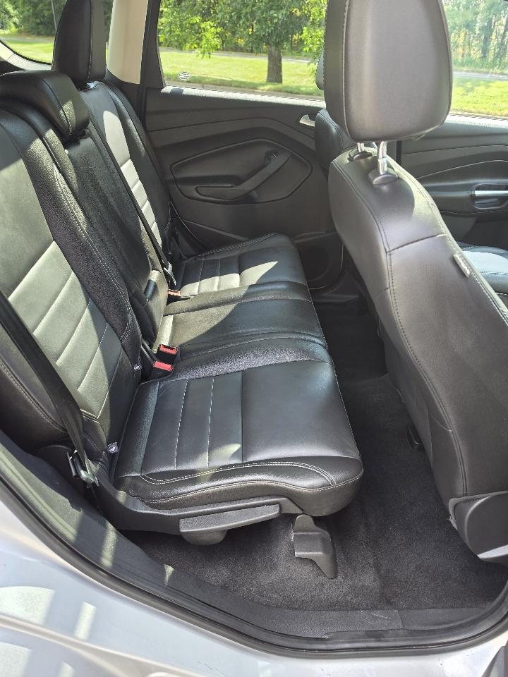 Ford Escape Titanium 4WD 2015
