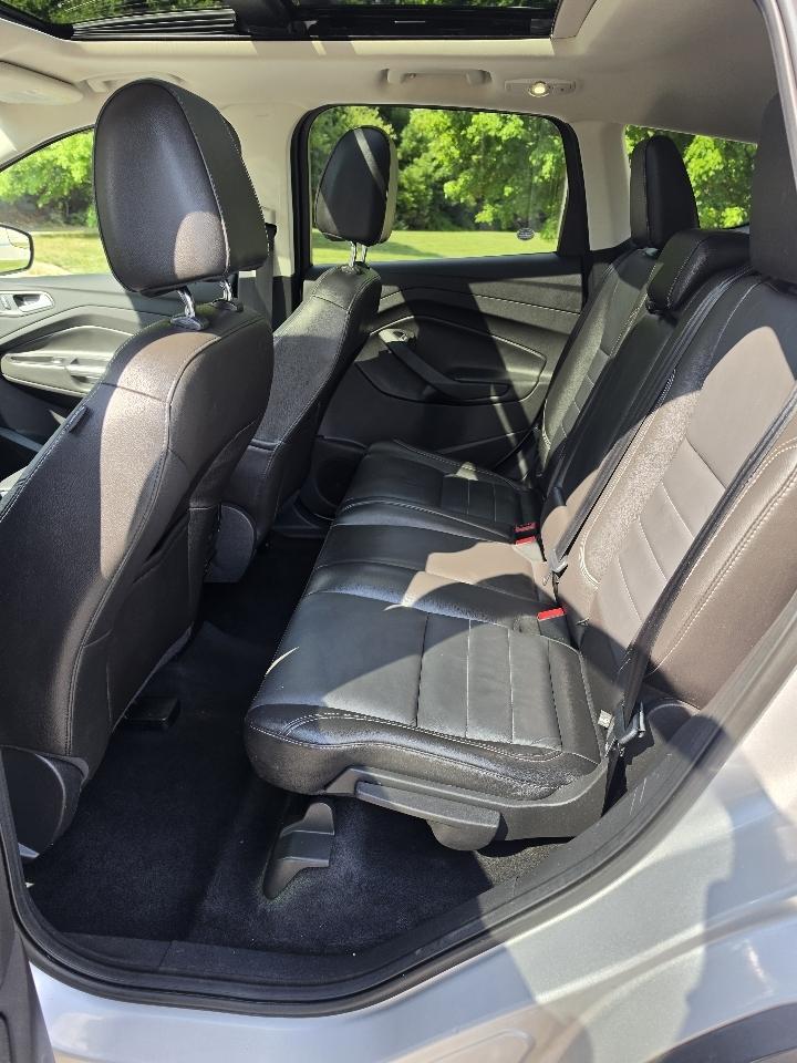 Ford Escape Titanium 4WD 2015
