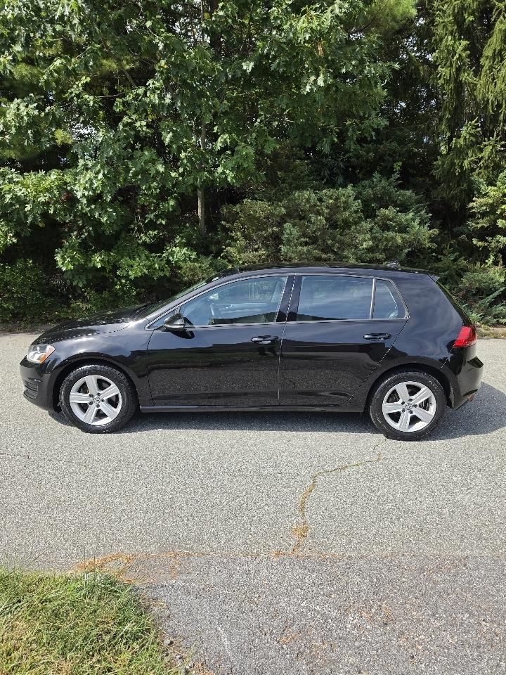 Volkswagen Golf TSI S 6A 2017
