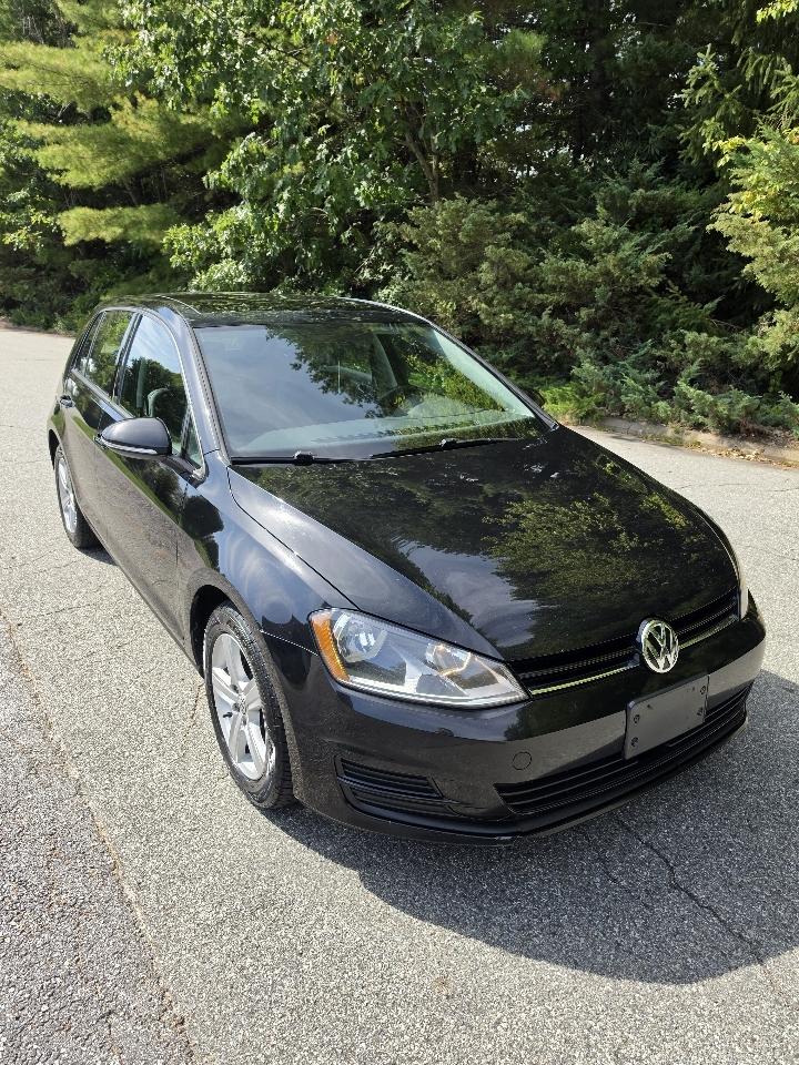 Volkswagen Golf TSI S 6A 2017
