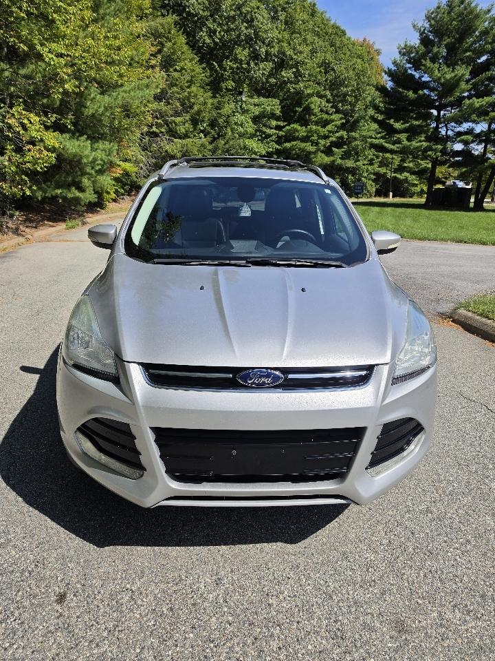 Ford Escape Titanium 4WD 2014