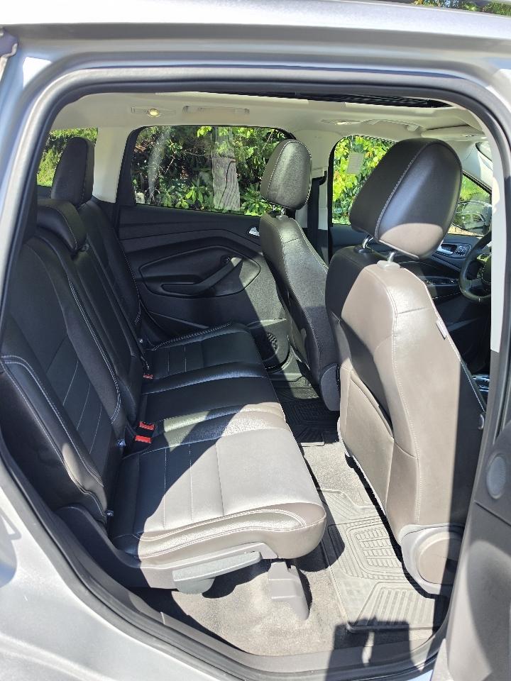 Ford Escape Titanium 4WD 2014