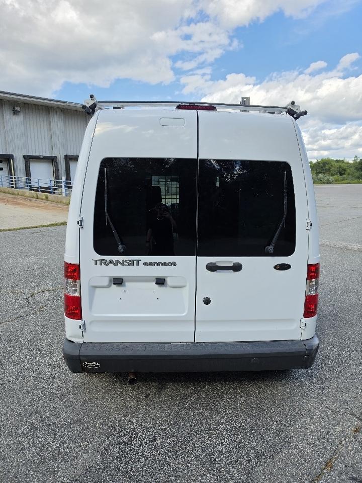 Ford Transit Connect XL with Side and Rear Door Glass 2010