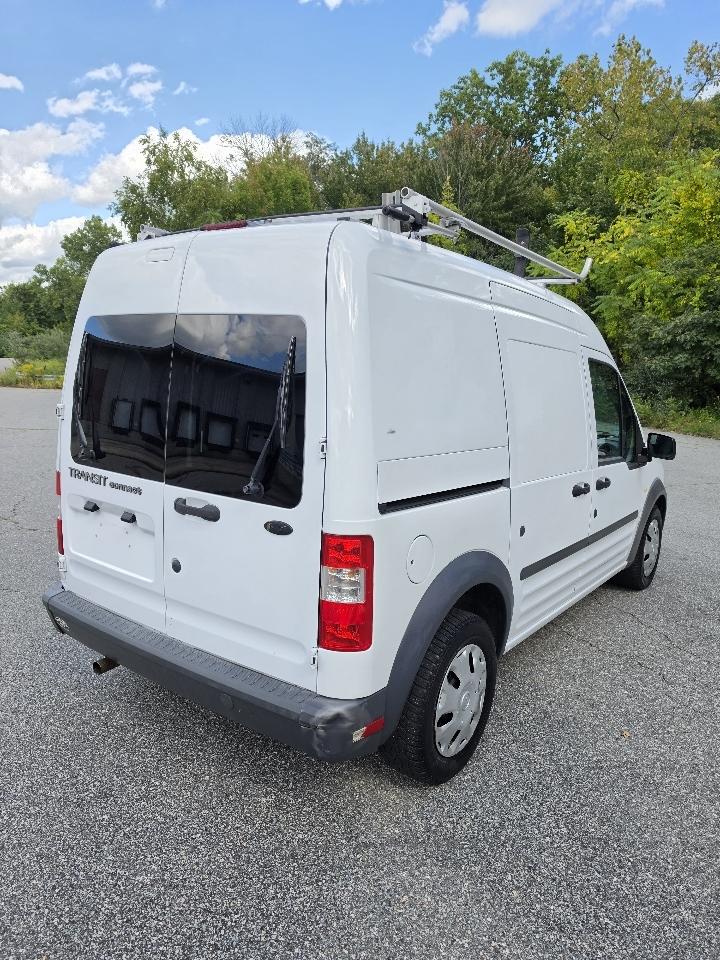 Ford Transit Connect XL with Side and Rear Door Glass 2010