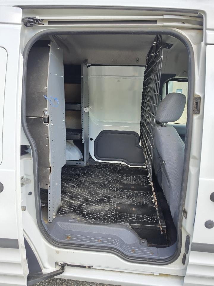 Ford Transit Connect XL with Side and Rear Door Glass 2010