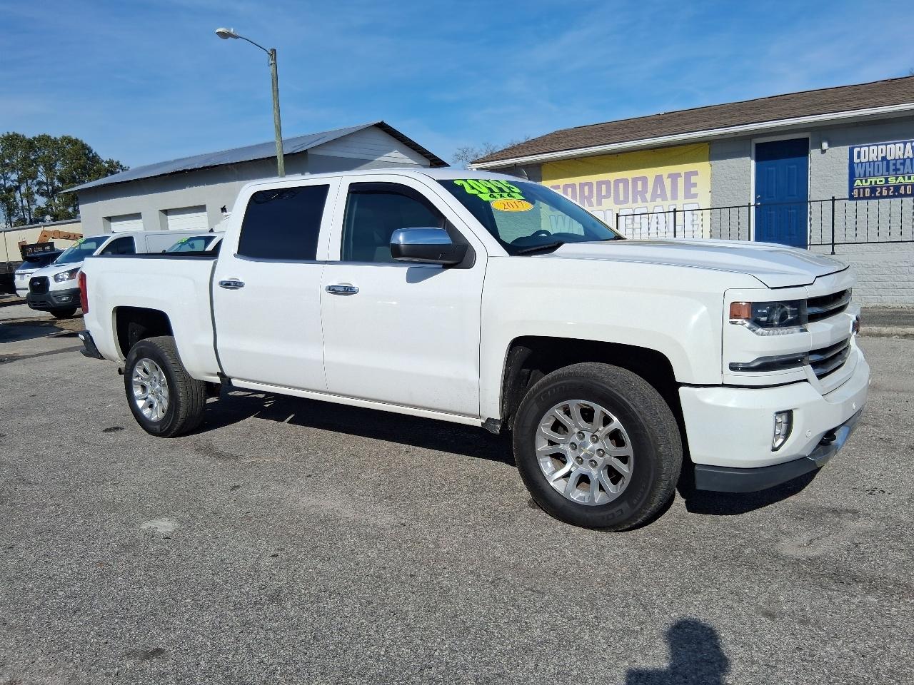 2017 Chevrolet Silverado 1500 4WD Crew Cab 147" LTZ