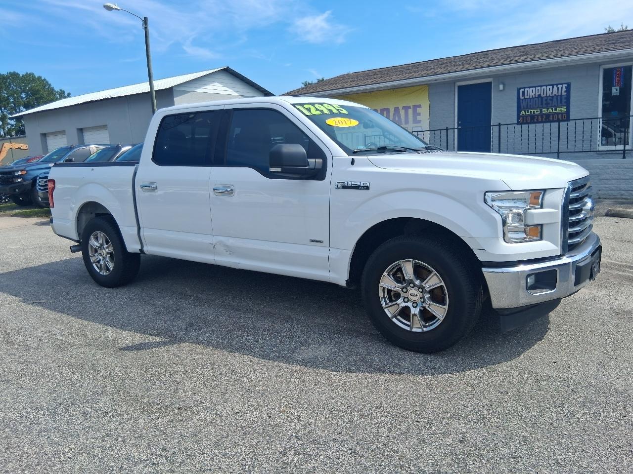 2017 Ford F-150 2WD SuperCrew 139" XLT