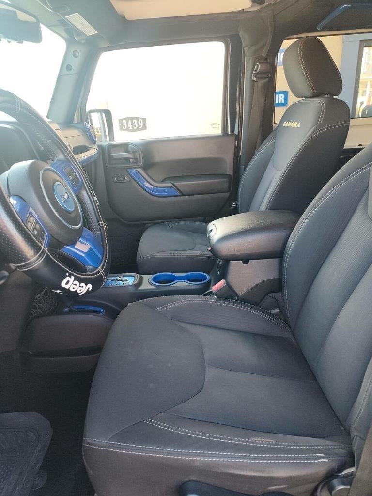 Jeep Wrangler Sahara 4WD 2015