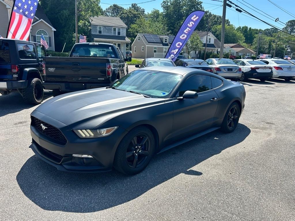 Ford Mustang EcoBoost Coupe 2015