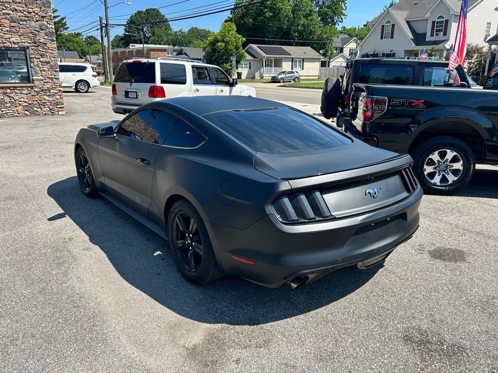 Ford Mustang EcoBoost Coupe 2015