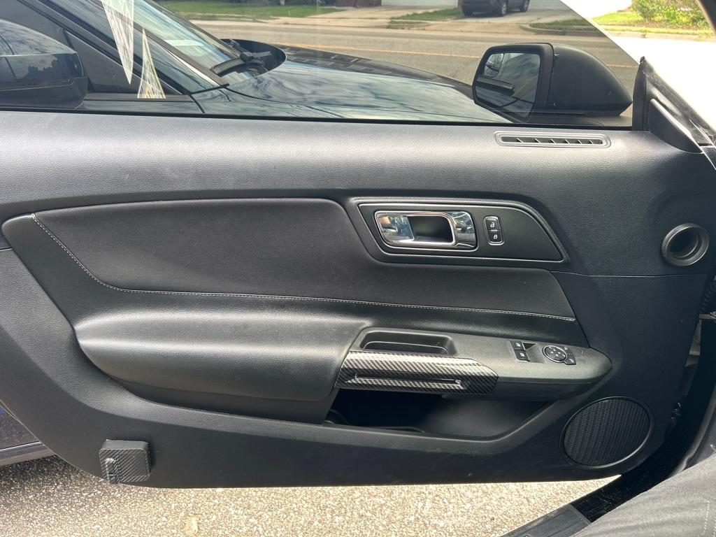 Ford Mustang EcoBoost Coupe 2015