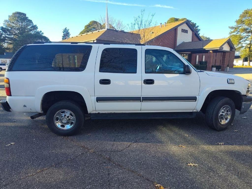 Chevrolet Suburban 2500 4WD 2003