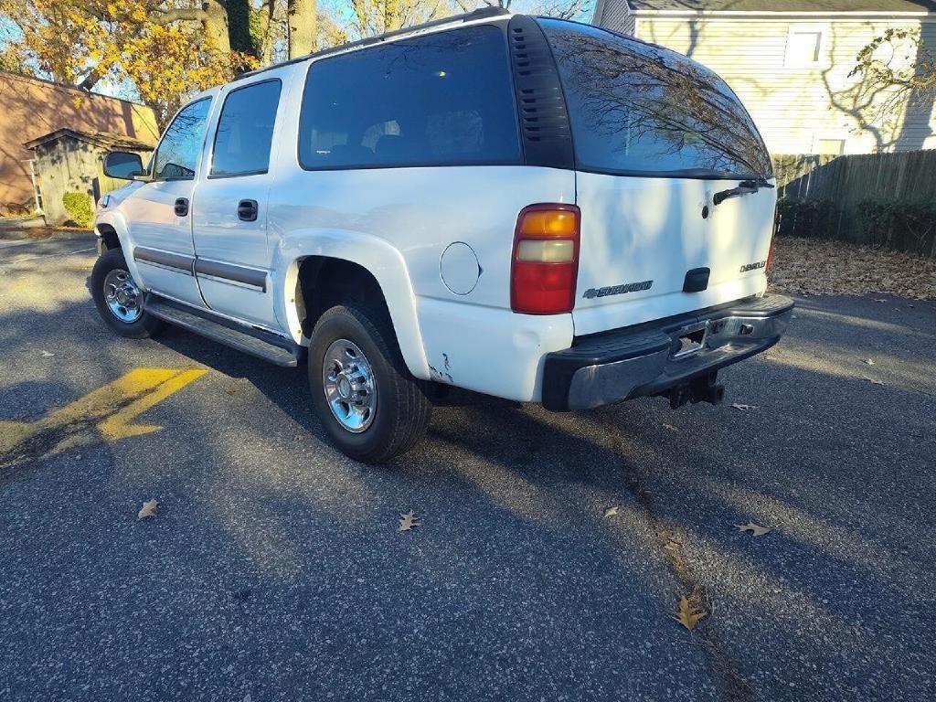 Chevrolet Suburban 2500 4WD 2003