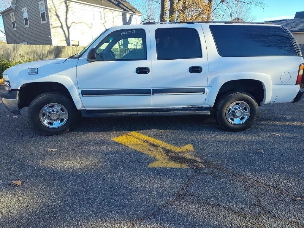 Chevrolet Suburban 2500 4WD 2003