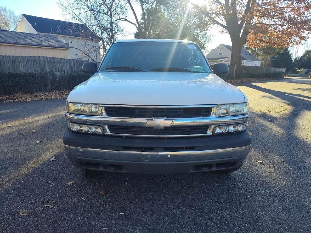 Chevrolet Suburban 2500 4WD 2003