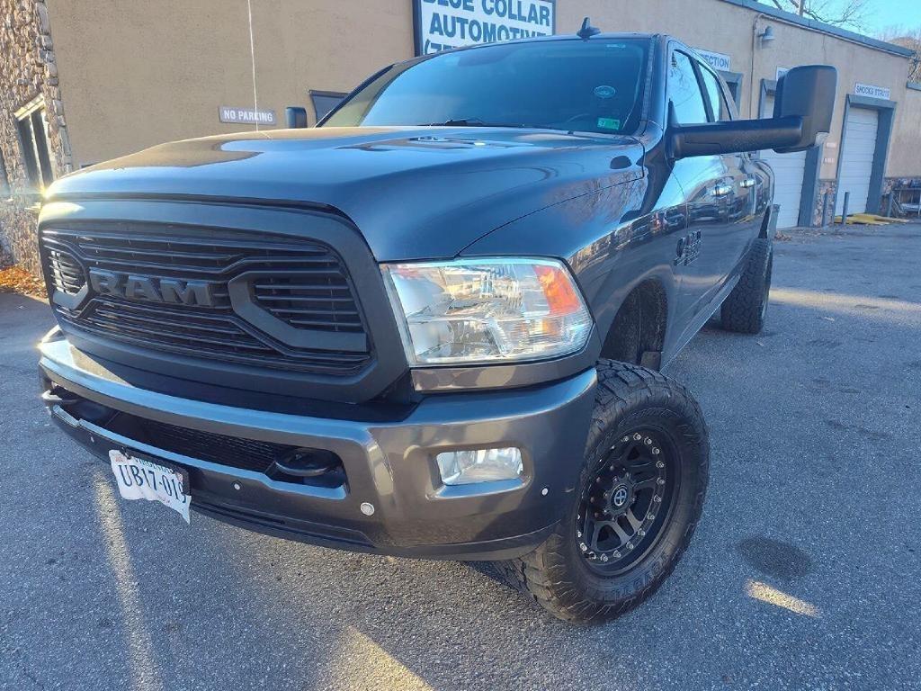 RAM 3500 SLT Mega Cab 4WD 2016