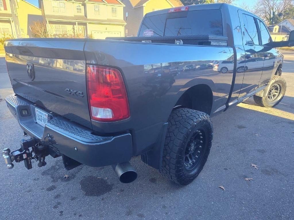 RAM 3500 SLT Mega Cab 4WD 2016