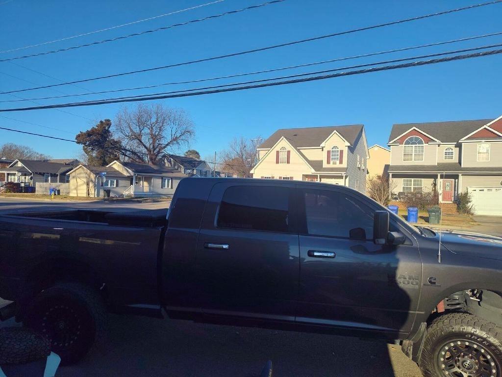 RAM 3500 SLT Mega Cab 4WD 2016