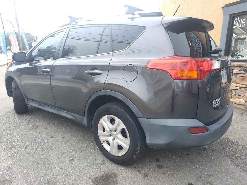 Toyota RAV4 LE AWD 2015