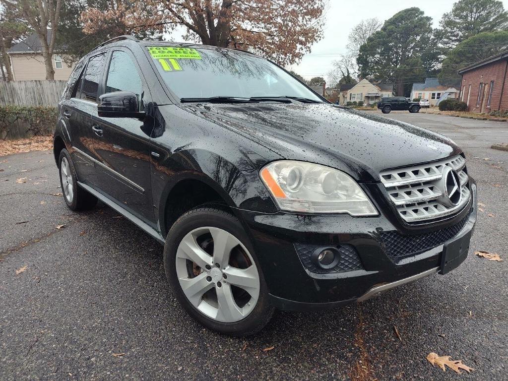 Mercedes-Benz M-Class ML350 BlueTEC 2011