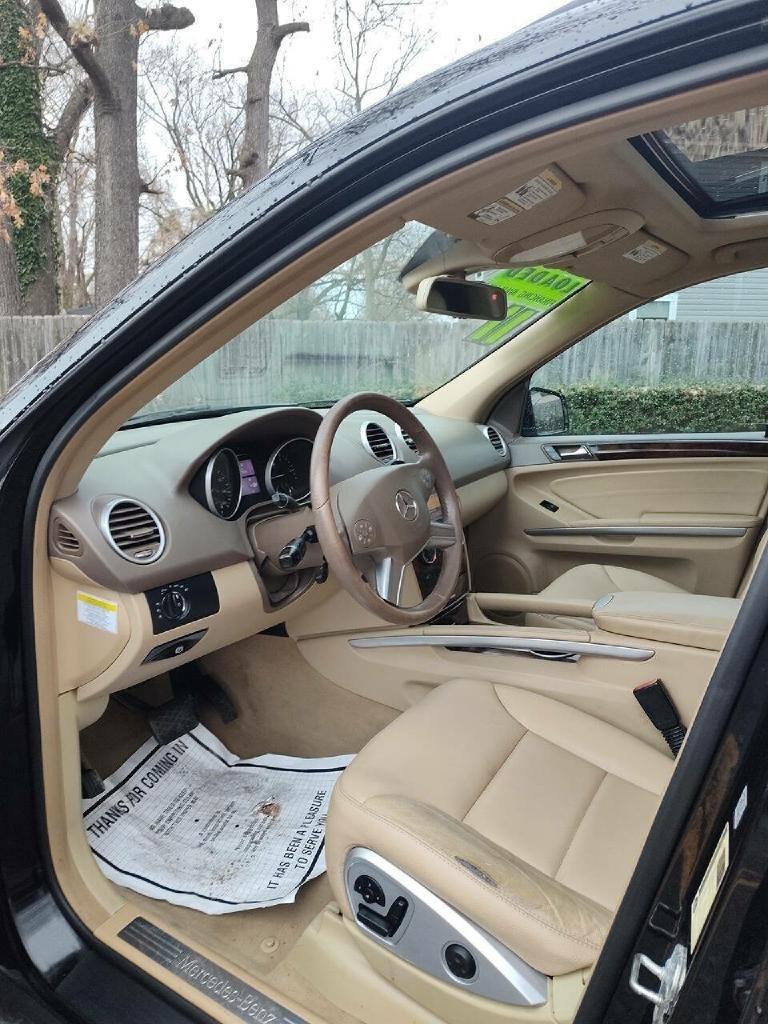 Mercedes-Benz M-Class ML350 BlueTEC 2011