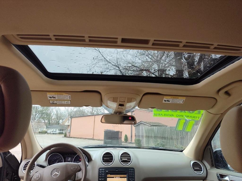 Mercedes-Benz M-Class ML350 BlueTEC 2011