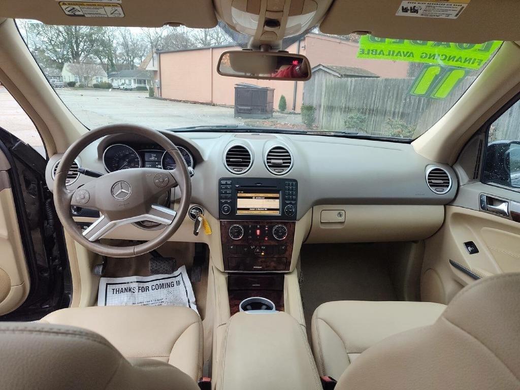 Mercedes-Benz M-Class ML350 BlueTEC 2011