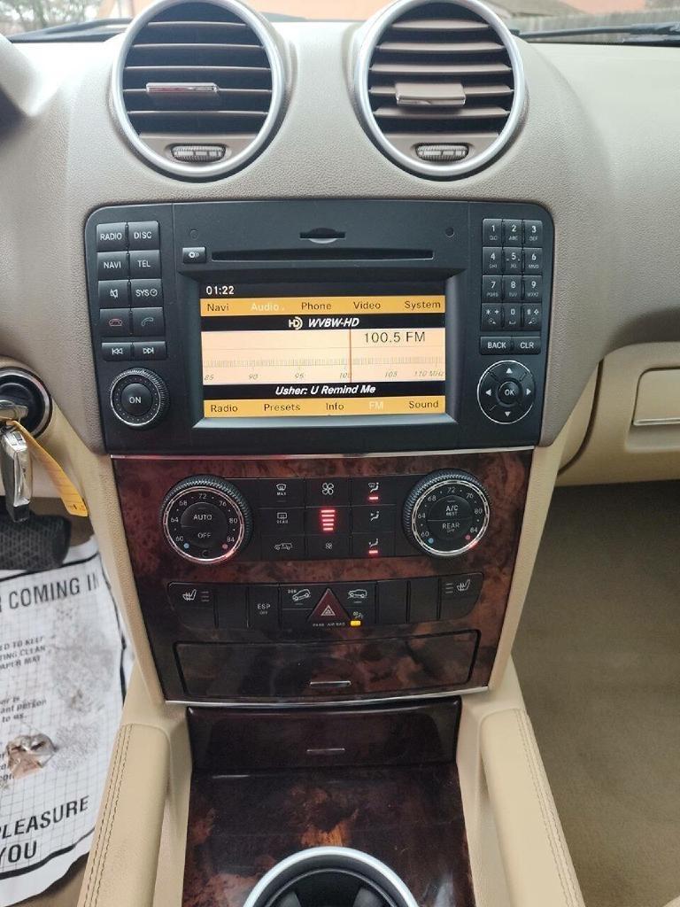 Mercedes-Benz M-Class ML350 BlueTEC 2011