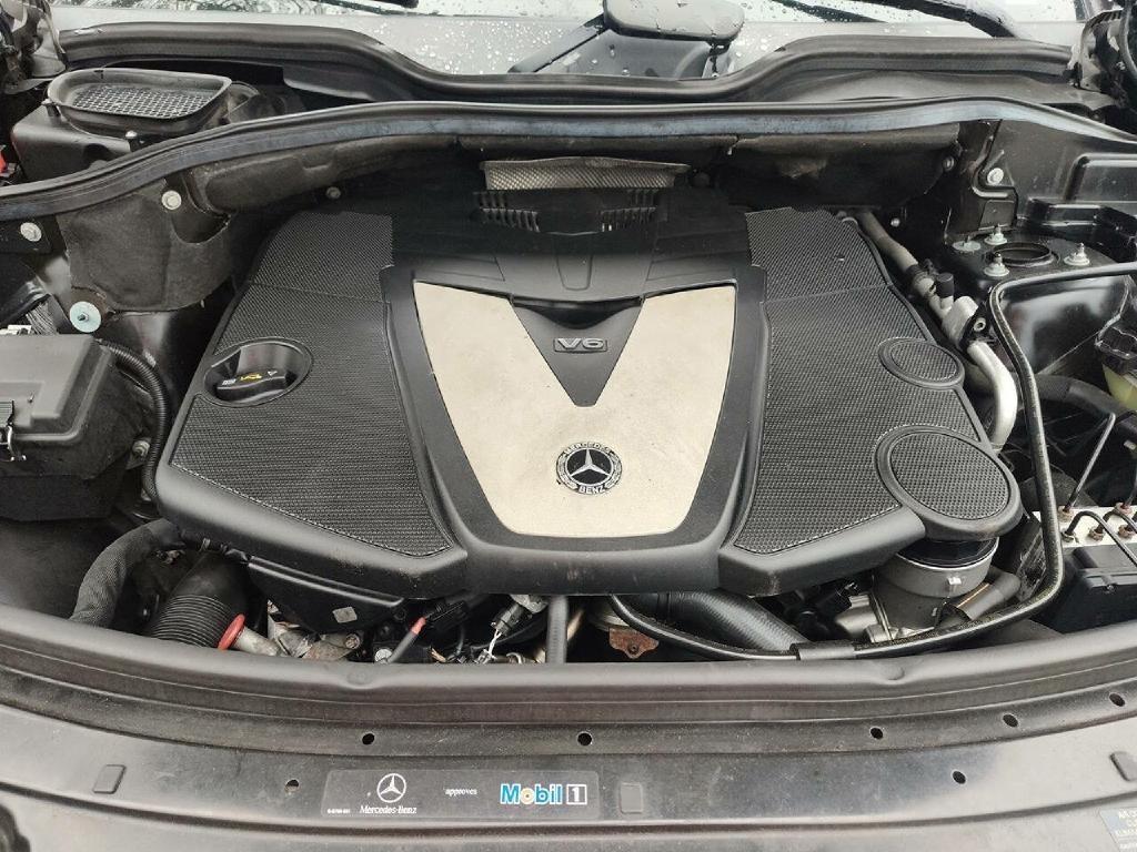 Mercedes-Benz M-Class ML350 BlueTEC 2011