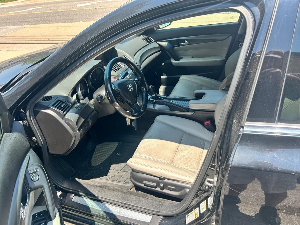 Acura TL 6-Speed AT SH-AWD with Tech Package 2012