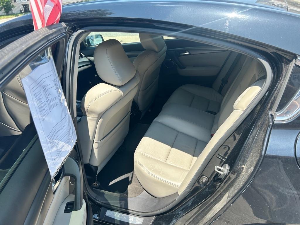 Acura TL 6-Speed AT SH-AWD with Tech Package 2012