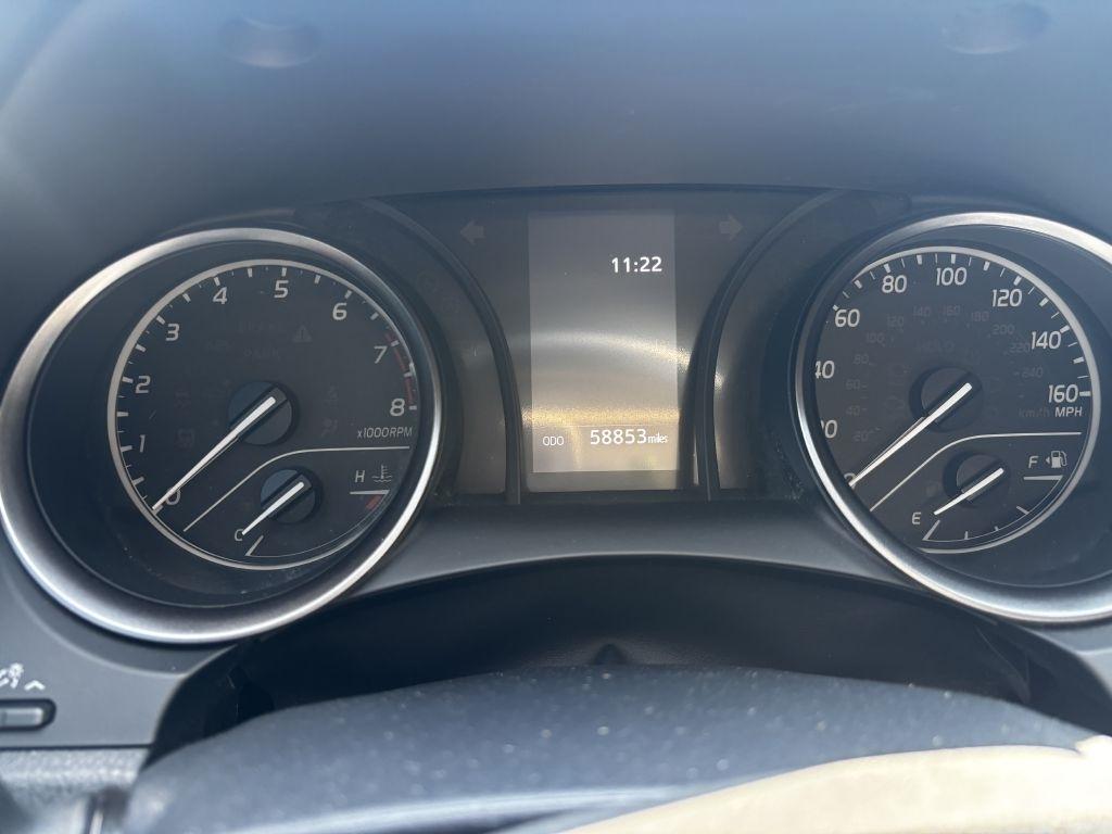 Toyota Camry SE 2023